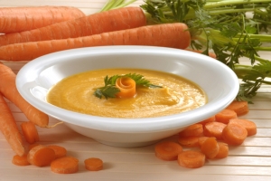 Морковный суп-пюре с лососем
