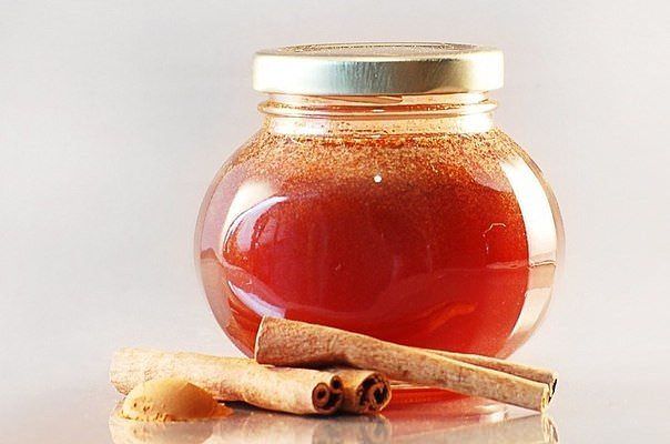 Корица с медом и молоком – прогонит простуду с потом