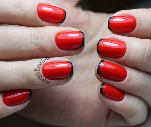 red-french-nails-with-black-tips