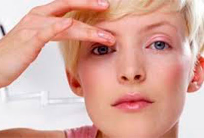 Почему чешутся глаза во время аллергии?