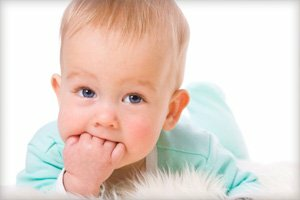 Сроки и порядок прорезывания зубов у младенцев