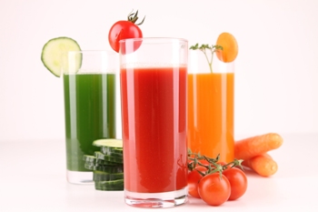 bigstock-fresh-vegetables-juice-28956569