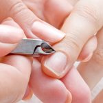 Гель-лак на короткие ногти в домашних условиях: пошаговая техника выполнения