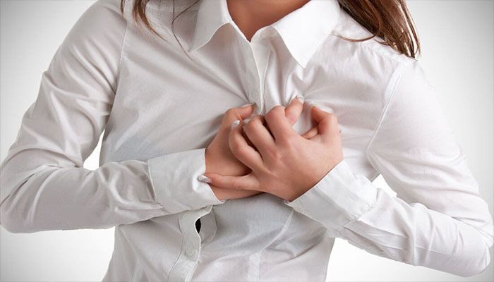 Боль в груди у женщин