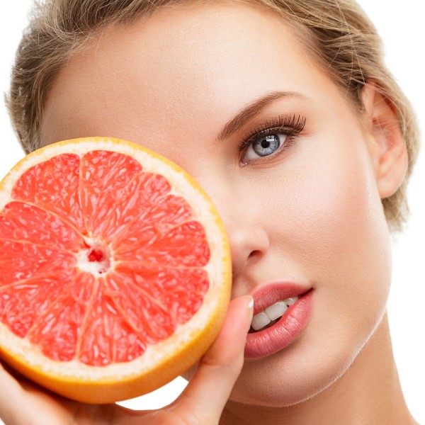 Эфирное масло апельсина: полезные свойства, применение для лица и волос