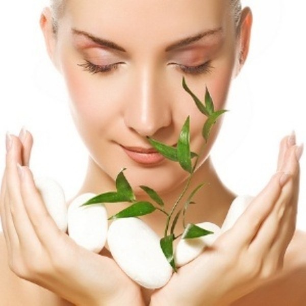 Масло чайного дерева - это природная помощь для вашей кожи
