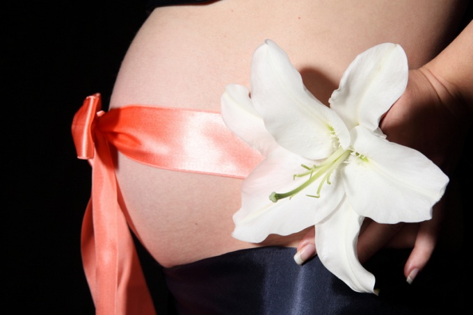 Как избавиться от растяжек во время беременности