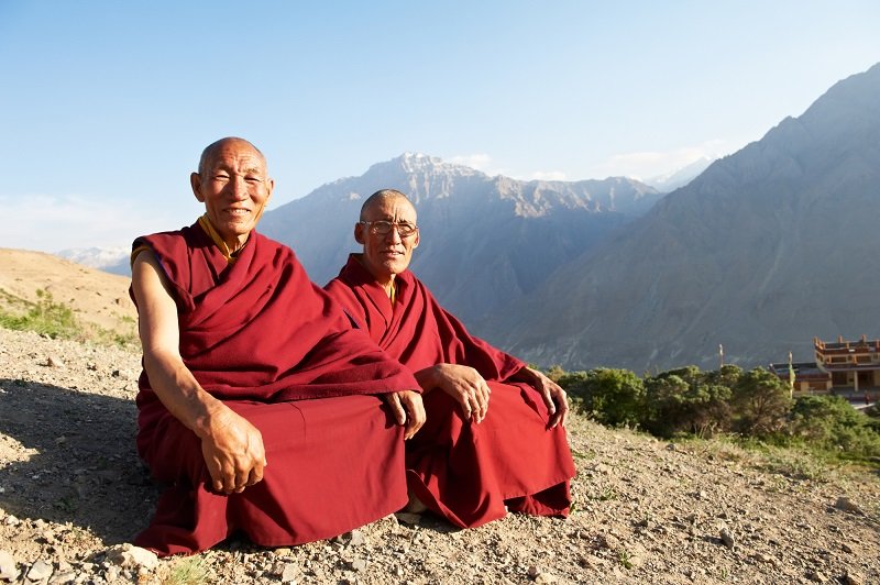 5 тибетских упражнений здоровья и долголетия