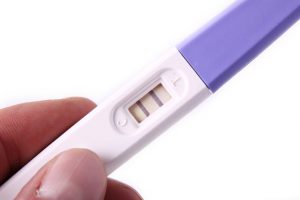 Если тест на беременность показывает две полосы - ответ положительный